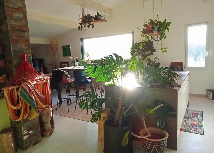 Logement De Charme Avec Piscine Et Jacuzzi